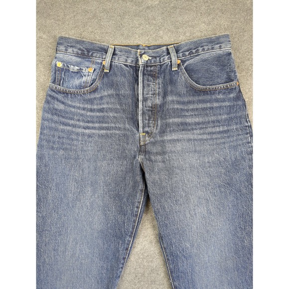 Levi's Classic Blue Straight Jeans - Picture 4 of 14
